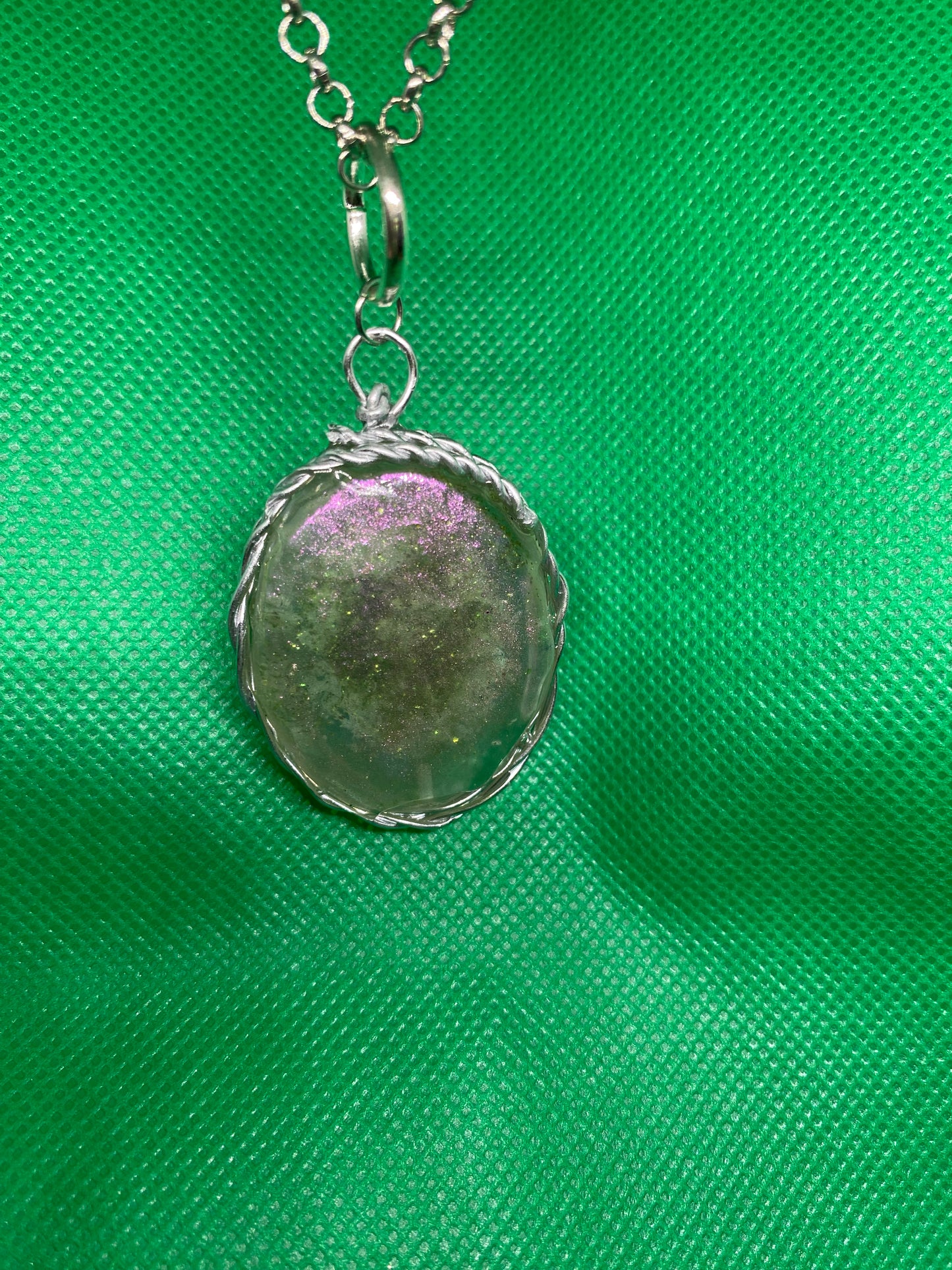 Double wrapped resin pendant frosted