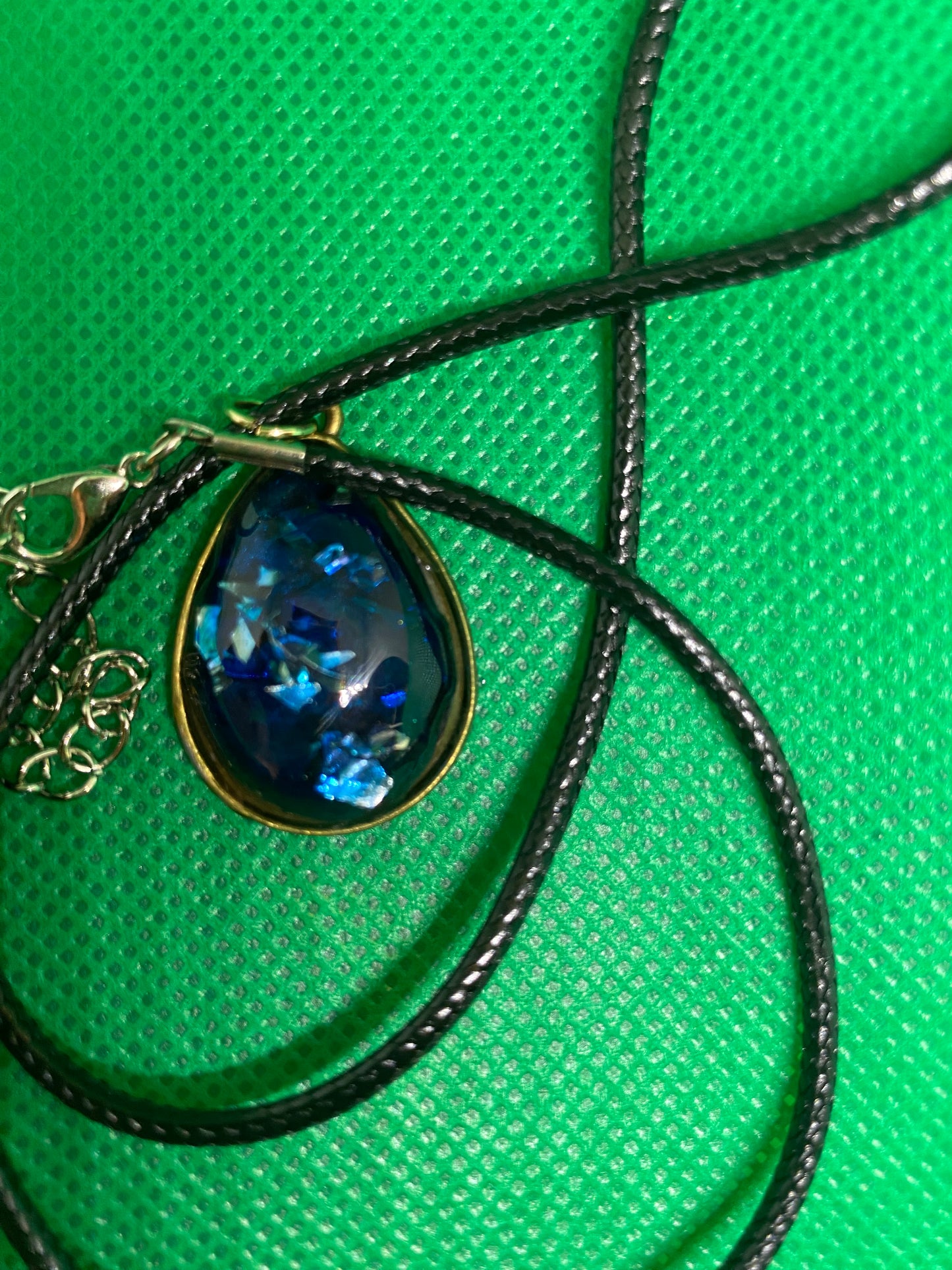 Blue teardrop necklace