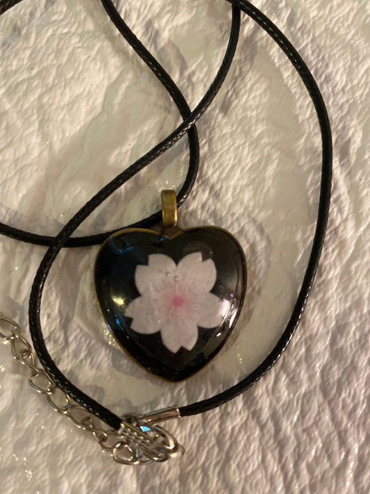 Flower in heart bezel pendant